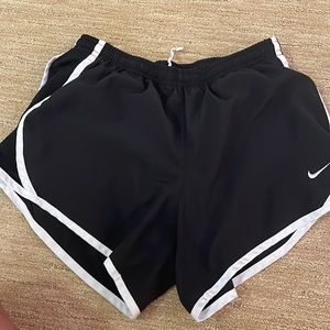 nike running shorts (xs)